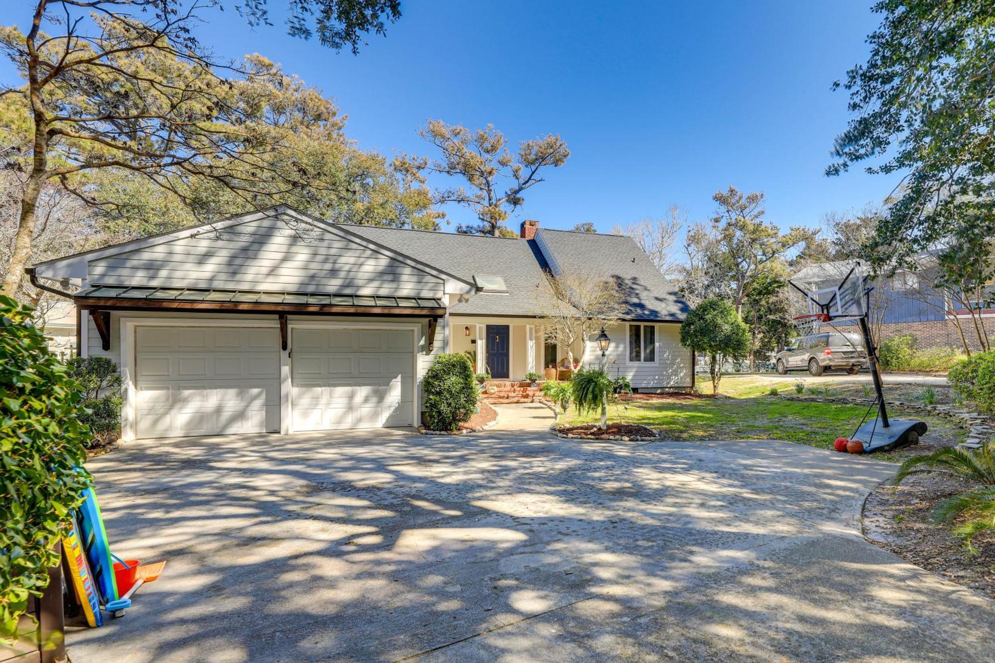 Waterfront Pine Knoll Shores Gem With Boat Dock Exterior photo